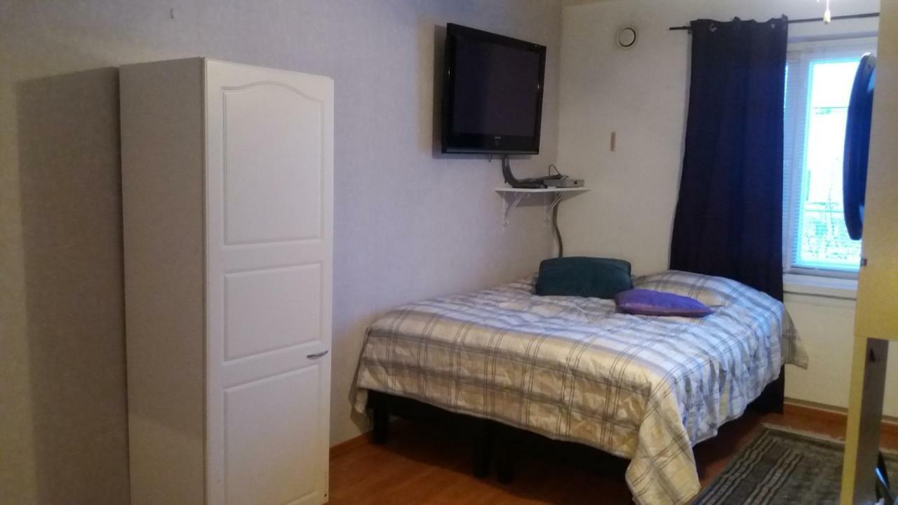 Cosy Studio Apartment Vaasa Bagian luar foto